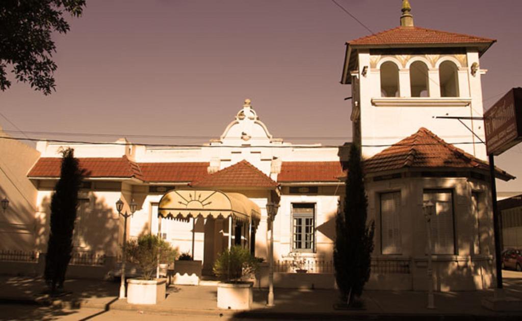 Hotel El Mirador Chascomus Bagian luar foto