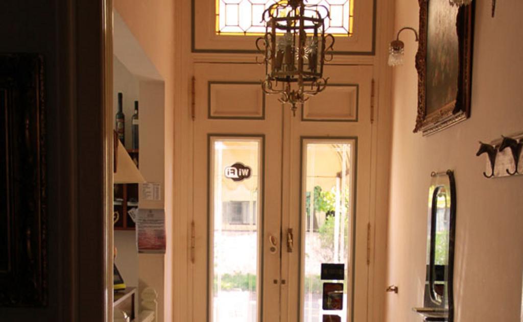 Hotel El Mirador Chascomus Bagian luar foto