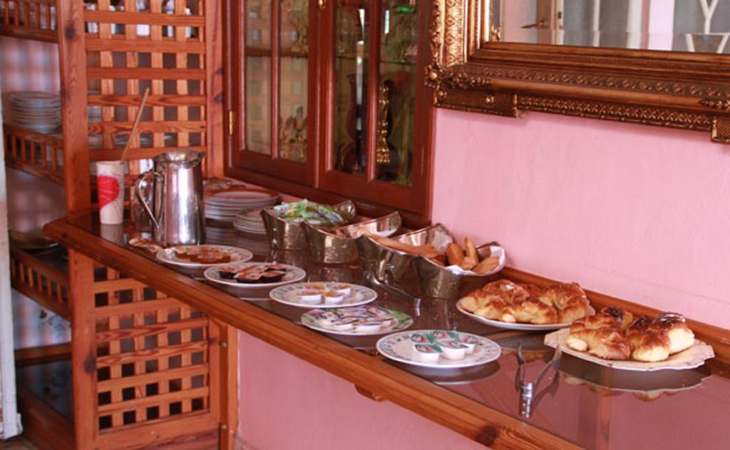 Hotel El Mirador Chascomus Bagian luar foto