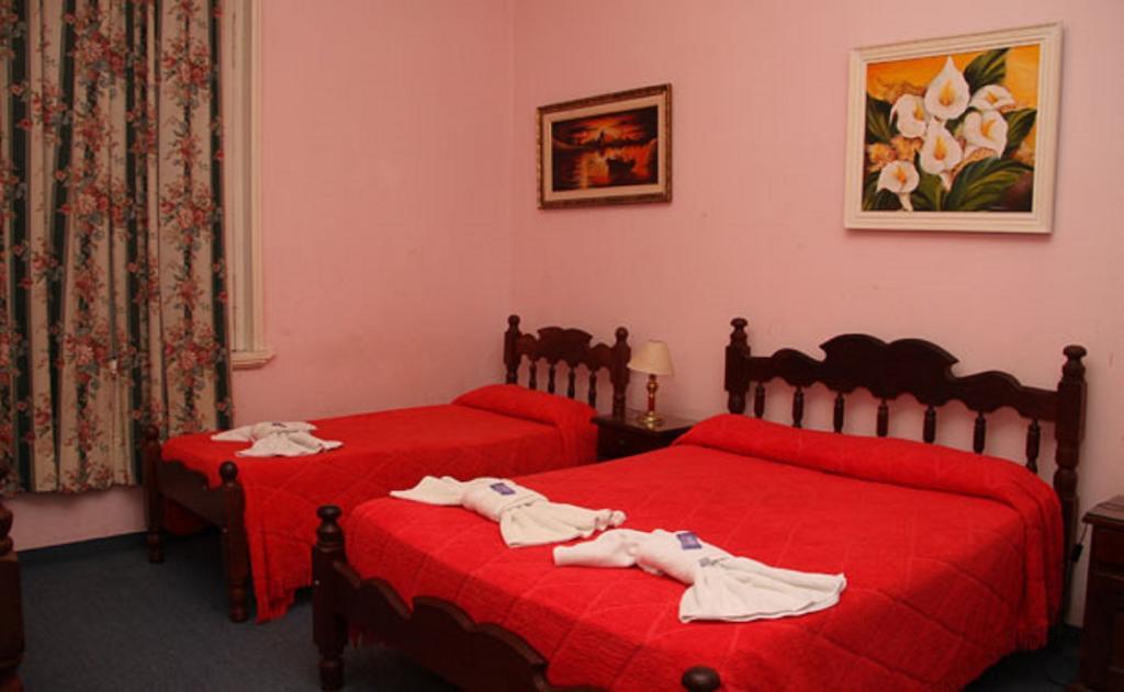 Hotel El Mirador Chascomus Ruang foto