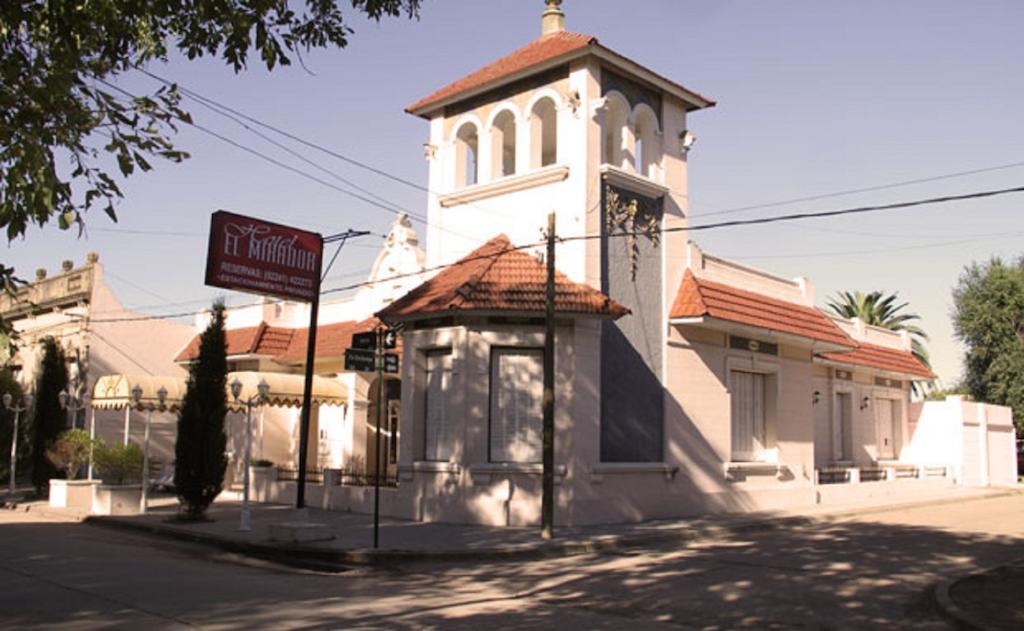 Hotel El Mirador Chascomus Bagian luar foto